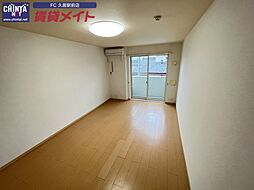 近鉄名古屋線 伊勢中川駅 徒歩5分の賃貸アパート 2階1Kのリビング/ダイニング