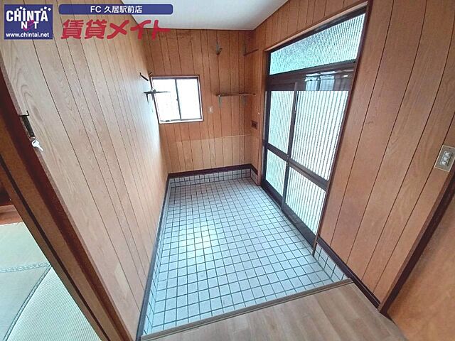 玄関