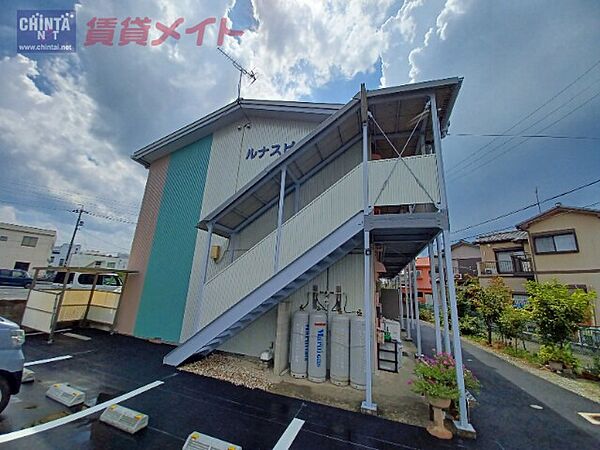 三重県松阪市中央町(賃貸アパート2DK・2階・40.00㎡)の写真 その1