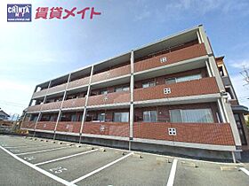 三重県松阪市久保町（賃貸マンション3LDK・1階・70.33㎡） その1