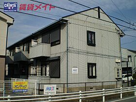 三重県松阪市五反田町４丁目（賃貸アパート2LDK・1階・51.00㎡） その1