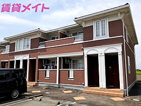 三重県松阪市中林町（賃貸アパート1LDK・1階・46.49㎡） その1