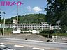 周辺：松阪市立射和小学校 933m