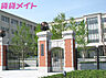 周辺：三重高等学校 1700m