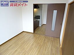 近鉄山田線 松阪駅 徒歩34分の賃貸マンション 3階3DKのリビング/ダイニング
