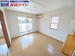 JR紀勢本線 三瀬谷駅 徒歩7分の賃貸アパート 1階1LDKのリビング/ダイニング