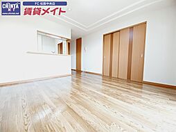 JR紀勢本線 高茶屋駅 徒歩37分の賃貸アパート 1階2LDKのリビング/ダイニング