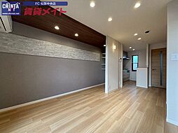 JR紀勢本線 松阪駅 徒歩29分の賃貸アパート 2階1LDKのリビング/ダイニング
