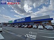 ベーシック松阪川井町店 836m