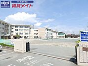 松阪市立港小学校 745m