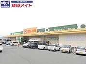 ぎゅーとらラブリー大黒田店 816m