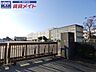 周辺：明和町立明和中学校 358m