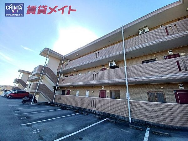 三重県伊勢市馬瀬町(賃貸マンション3DK・2階・56.19㎡)の写真 その1