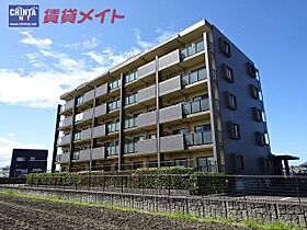 三重県伊勢市田尻町（賃貸マンション1LDK・1階・55.96㎡） その1