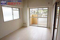 近鉄鳥羽線 宇治山田駅 徒歩3分の賃貸マンション 1階2DKのリビング/ダイニング