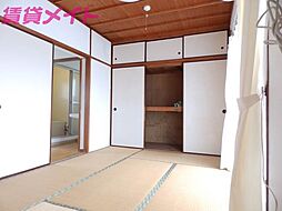 近鉄山田線 明野駅 5.2kmの賃貸タウンハウス 1階3Kのリビング/ダイニング