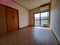 近鉄鳥羽線 五十鈴川駅 徒歩15分の賃貸アパート 2階1Kのリビング/ダイニング