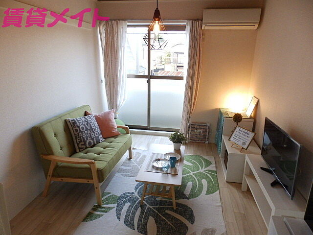 リビング/ダイニング