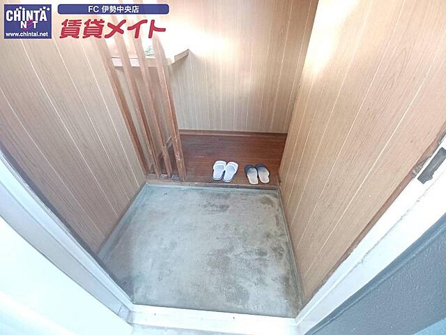 玄関