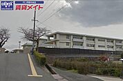 伊勢市立五十鈴中学校 956m