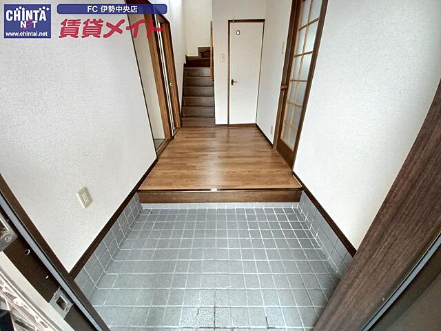 玄関