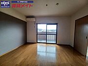 同一物件別部屋の写真です