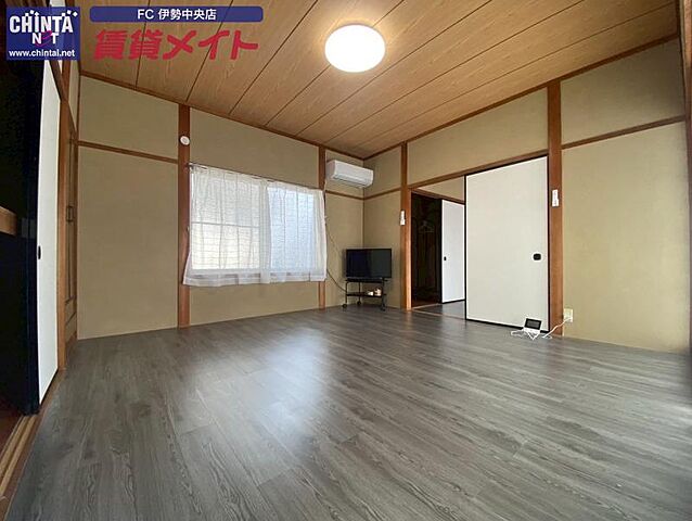室内
