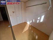 同物件別部屋のお写真です。