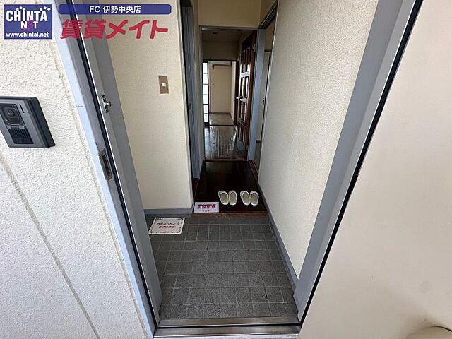 玄関