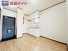 三重県津市白塚町（賃貸アパート2K・2階・43.00㎡） その3