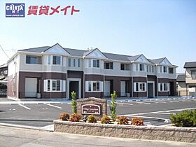 三重県津市香良洲町（賃貸アパート2LDK・2階・53.75㎡） その1