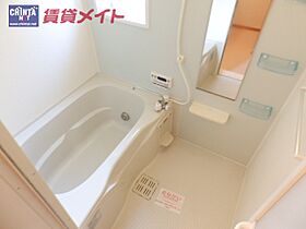 三重県津市神納町（賃貸アパート2LDK・2階・61.76㎡） その5