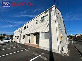 三重県津市長岡町（賃貸アパート1LDK・1階・47.82㎡） その1