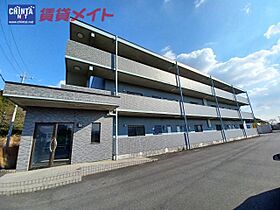 三重県津市芸濃町椋本（賃貸マンション2LDK・2階・66.60㎡） その1