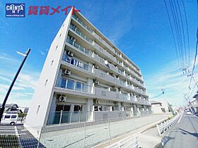 三重県津市上浜町５丁目（賃貸マンション1K・1階・42.50㎡） その1