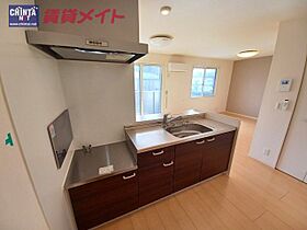 三重県津市一身田中野（賃貸アパート1LDK・2階・57.14㎡） その4