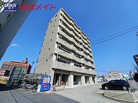 三重県津市北丸之内（賃貸マンション1LDK・3階・40.75㎡） その1