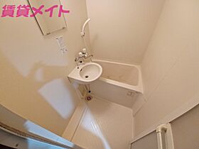 シャンテシノハラII  ｜ 三重県津市一身田中野（賃貸マンション1K・3階・25.92㎡） その4