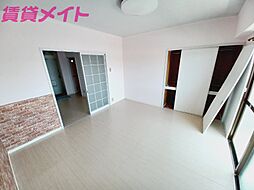 グランドハイツアザミ 3階1DKのリビング/ダイニング