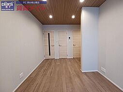 オランジュベール津住吉 2階1LDKのリビング/ダイニング