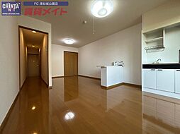 ＳＨＡＬＯＭ　ＳＱＵＡＲＥ 3階ワンルームのリビング/ダイニング