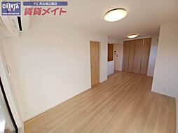 江どばしテラス 2階2LDKのリビング/ダイニング