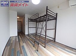 イースト 2階ワンルームのリビング/ダイニング