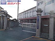 津市立東橋内中学校 402m
