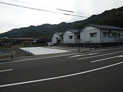 宮駐車場(佐志）