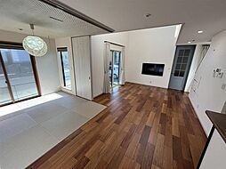 苅田町大字新津戸建 4LDKのリビング/ダイニング