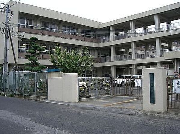 画像16:【小学校】福山市立手城小学校まで807ｍ