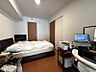 その他：【洋室】約6.6帖ある洋室は主に主寝室としてご利用いただけます。