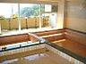 その他：温泉大浴場。平日13時から、土日は8時30分からご利用いただけます。