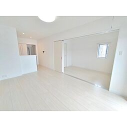 コンフォーティア広丘野村II 3階1LDKのリビング/ダイニング